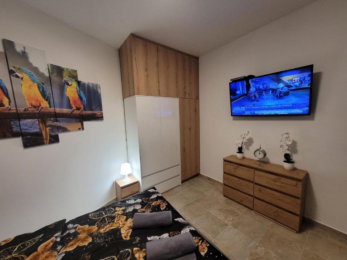 Paradise Apartment *